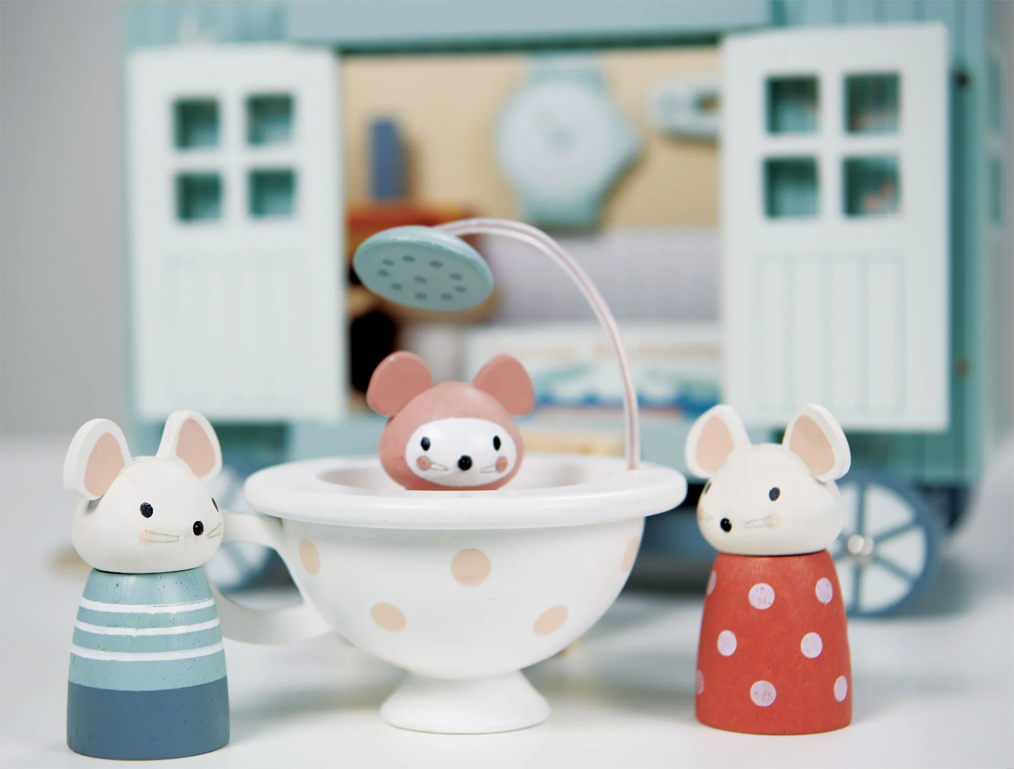 Wooden Mouse Family & House Play Set - Image 4